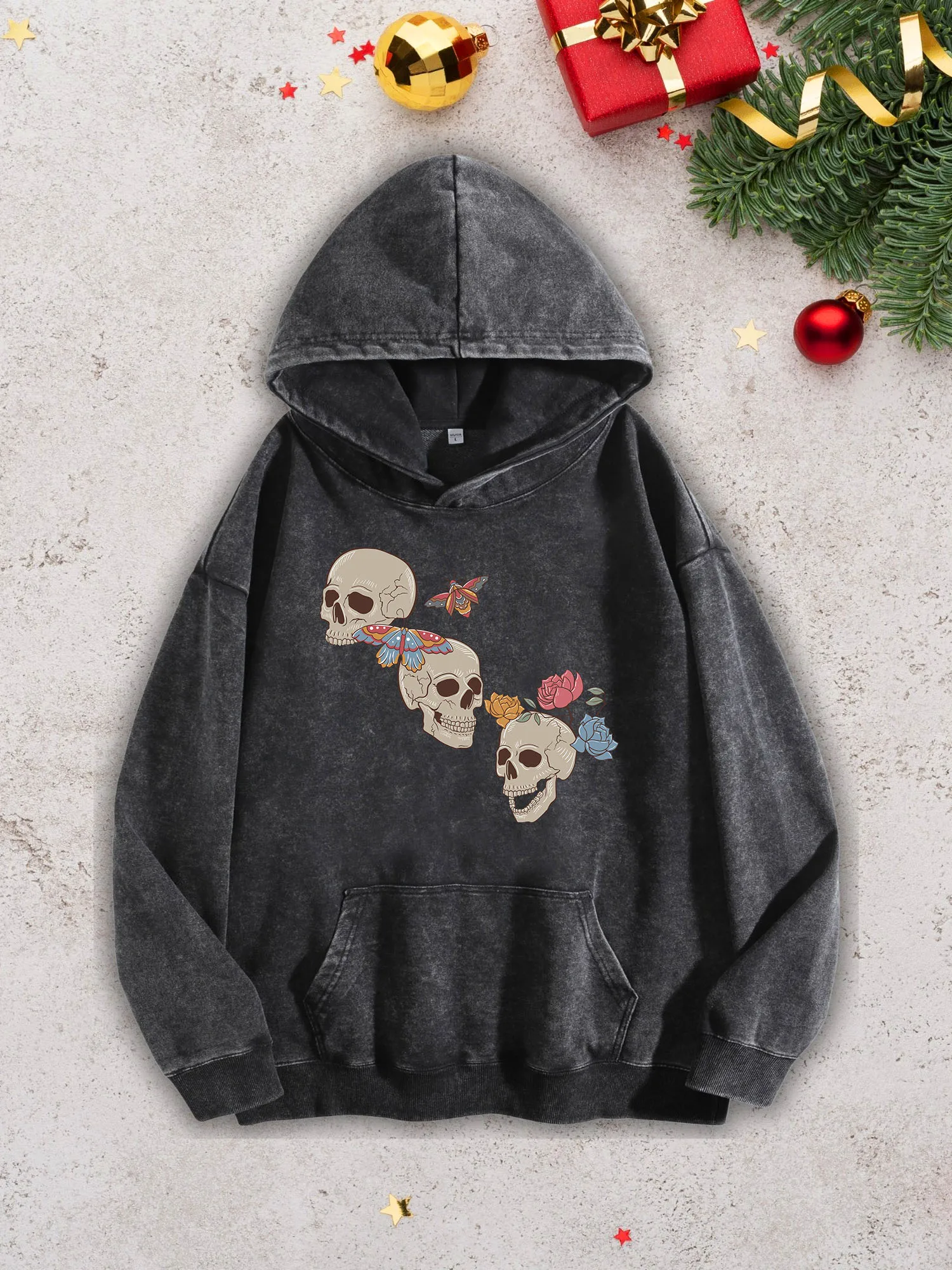 Мужская тяжелая толстовка с тремя головами черепа — черный пуловер в стиле ретро Acid Wash, осенне-зимняя толстовка 400 галлонов в стиле ретро
Мужская тяжелая толстовка с тремя головами черепа — черный пуловер в стиле ретро Acid Wash, осенне-зимняя толстовка 400 галлонов в стиле ретро