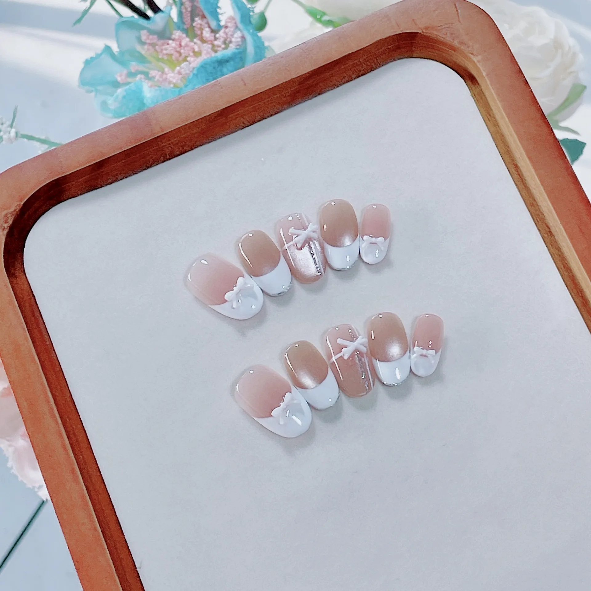 10pcs Handmade Press on Nails White Butterfly French Cat-Eye nail Full Coverage Nail Tip for Women&Girl Removable Wearable Nail
10pcs Handmade Press on Nails White Butterfly French Cat-Eye nail Full Coverage Nail Tip for Women&Girl Removable Wearable Nail