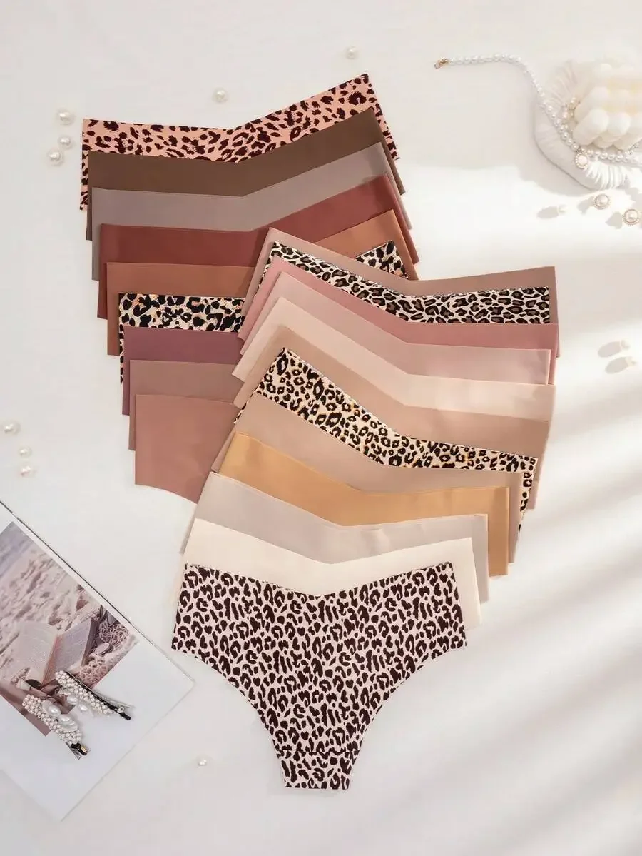 21pcs Womens Solid And Leopard Print Adhesive Comfort Bikini Briefs
21pcs Womens Solid And Leopard Print Adhesive Comfort Bikini Briefs