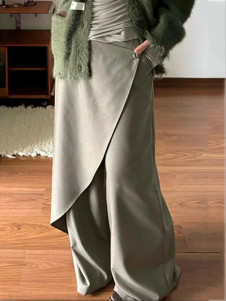 Niche design irregular fake two piece casual pants women 2025 autumn new high-end solid color Korean version suit pants
Niche design irregular fake two piece casual pants women 2025 autumn new high-end solid color Korean version suit pants