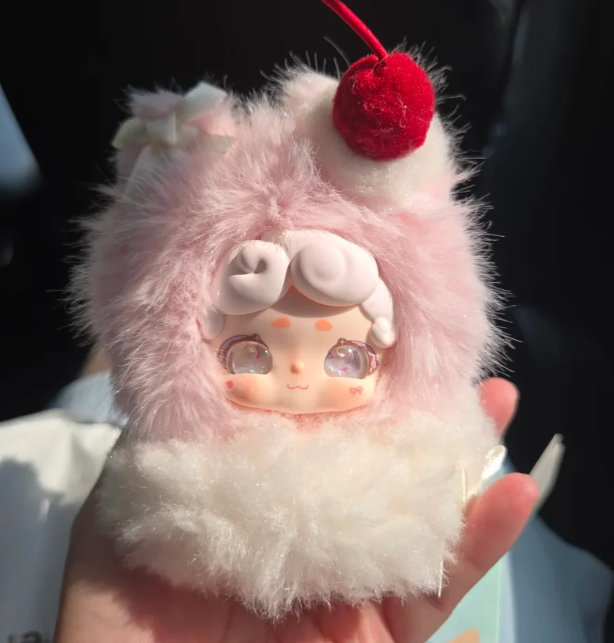 Подлинная бархатная серия LuckyDeerNai Ice, глухая коробка, милый кулон, коллекция фигурок, украшение для рабочего стола, модный тренд, подарок
Подлинная бархатная серия LuckyDeerNai Ice, глухая коробка, милый кулон, коллекция фигурок, украшение для рабочего стола, модный тренд, подарок