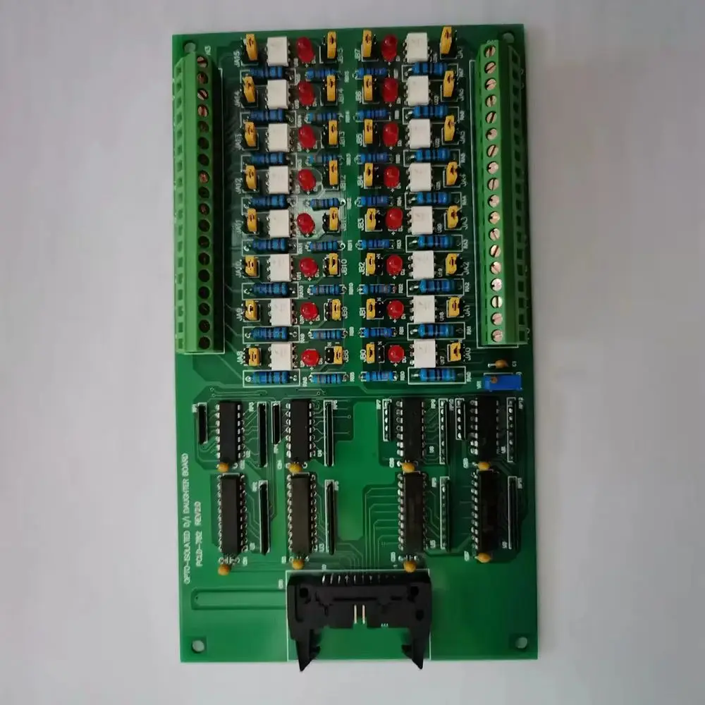 16-канальная плата оптической изоляции D/I PCLD-782 REV-B2
16-канальная плата оптической изоляции D/I PCLD-782 REV-B2