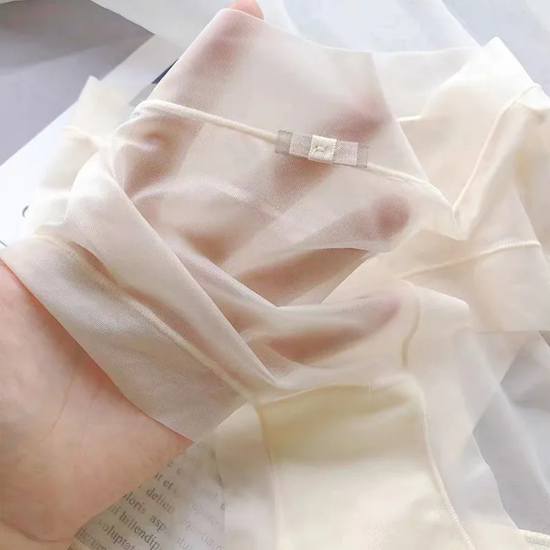 Lencería sexy Ice Silk Traceless Summer Ultra thin Quick Drying facial mask Pants Large Size Comfortable Mid rise Cotton Crotch
Lencería sexy Ice Silk Traceless Summer Ultra thin Quick Drying facial mask Pants Large Size Comfortable Mid rise Cotton Crotch