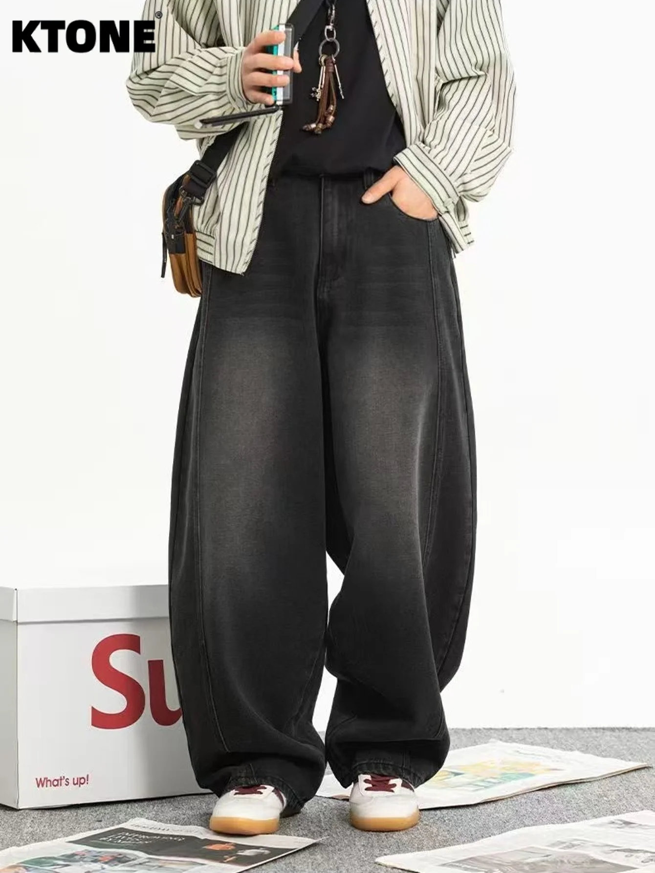 Unisex Denim Pants Black Baggy For Man Light Retro Y2K Drip No accessories or belts included
Unisex Denim Pants Black Baggy For Man Light Retro Y2K Drip No accessories or belts included
