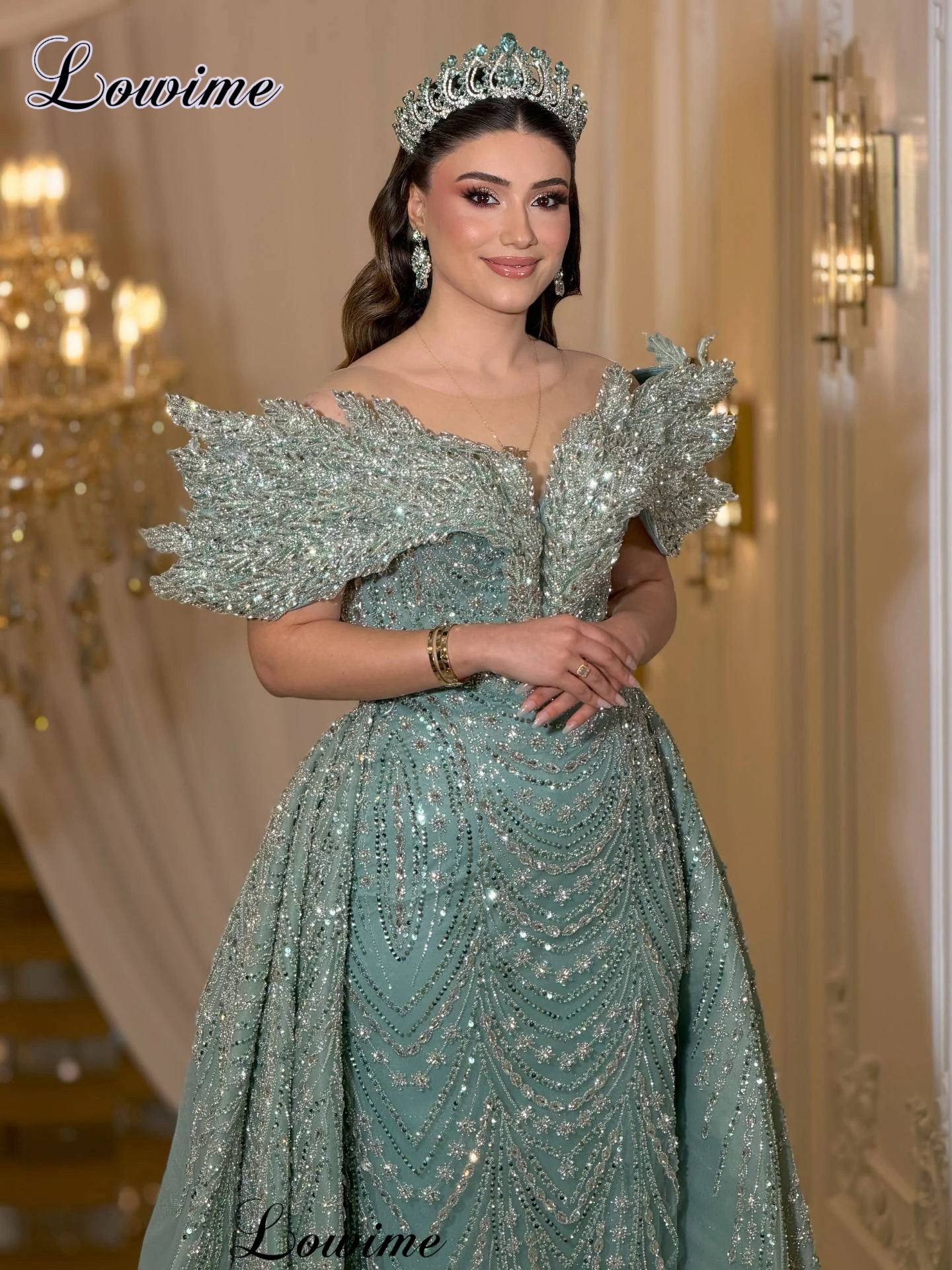 Two Pieces Beaded Evening Dresses With Detachable Train Sheer Neck Off Shoulder Celebrity Dresses robes de soirée Customized
Two Pieces Beaded Evening Dresses With Detachable Train Sheer Neck Off Shoulder Celebrity Dresses robes de soirée Customized