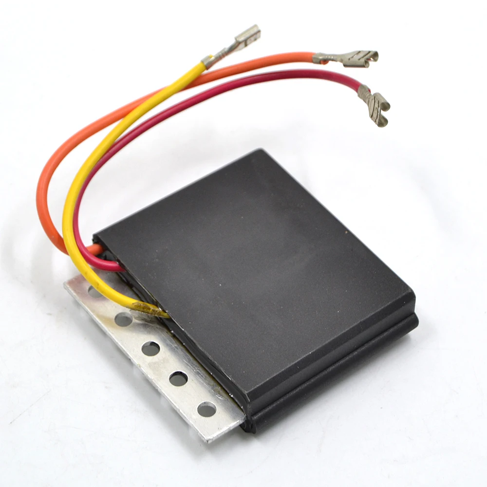 Motorcycle Voltage Regulator Rectifier For Polaris Genesis 1200 Hurricane 700 Octane 800 PRO 785 2-Pass SL1050 SL750 SLXH1050
Motorcycle Voltage Regulator Rectifier For Polaris Genesis 1200 Hurricane 700 Octane 800 PRO 785 2-Pass SL1050 SL750 SLXH1050