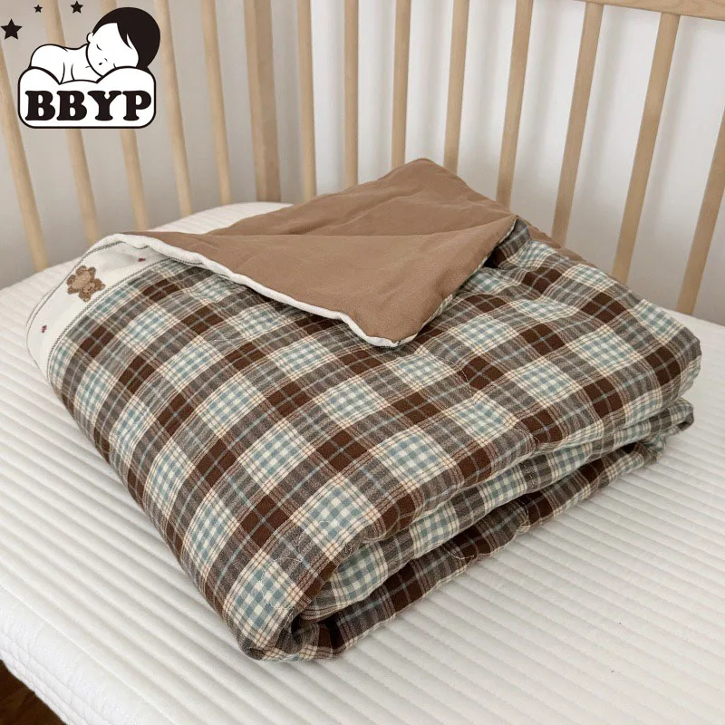 Breathable Grid Linen Quilt for Kids - Lightweight Nursery & Kindergarten Bedding, Soft Cotton-Linen Blend
Breathable Grid Linen Quilt for Kids - Lightweight Nursery & Kindergarten Bedding, Soft Cotton-Linen Blend