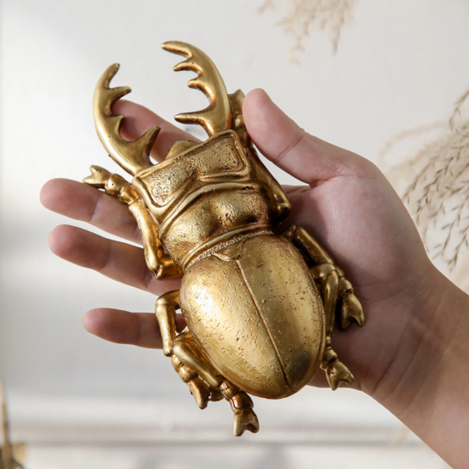 Antique Beetle Figurine Carved Details Resin Beetle Wall Sculpture Wall Art Three-Dimensional
Antique Beetle Figurine Carved Details Resin Beetle Wall Sculpture Wall Art Three-Dimensional