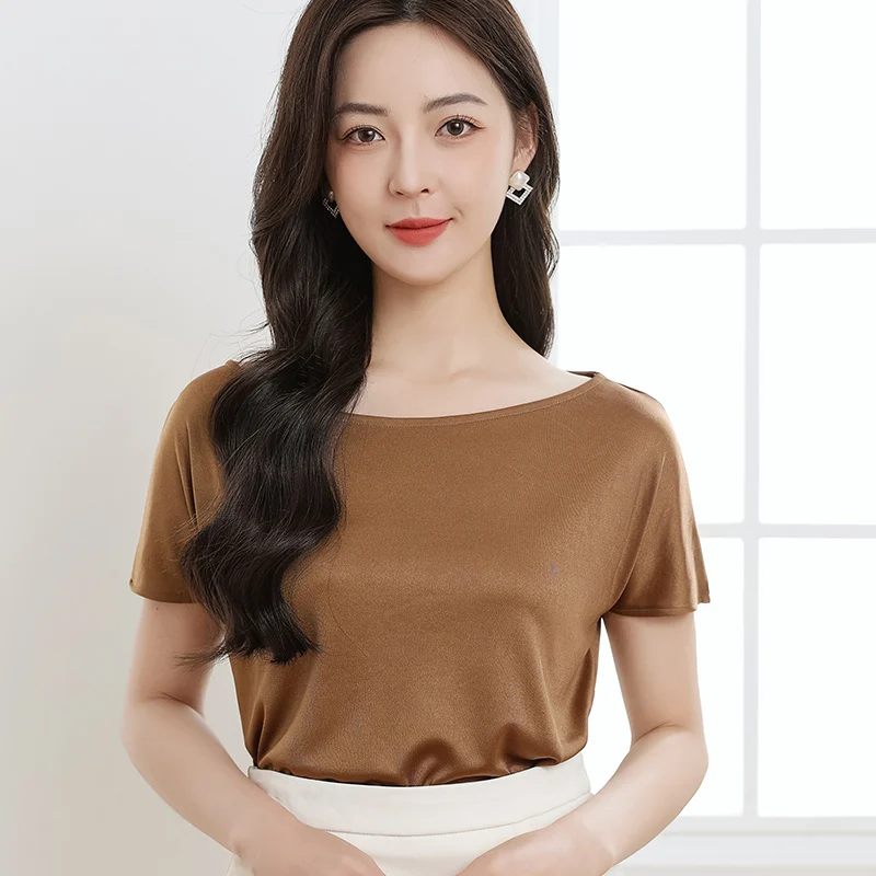 Summer women's short sleeved acetate fabric high-end knitted women's T-shirt thin European style hot selling women's T-shirt
Summer women's short sleeved acetate fabric high-end knitted women's T-shirt thin European style hot selling women's T-shirt