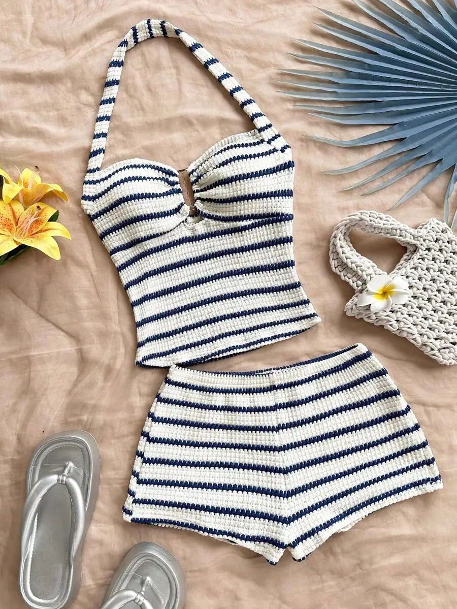 Women Striped Halter Top And Shorts Two Piece Set Casual Vacation Outfit
Women Striped Halter Top And Shorts Two Piece Set Casual Vacation Outfit