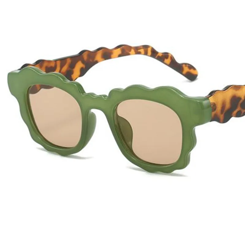 Fashion Candy Color Sun Glasse Women Anti-UV Spectacles Wave Design Frame Eyeglasses Simplity Goggles Personality Sunglasses
Fashion Candy Color Sun Glasse Women Anti-UV Spectacles Wave Design Frame Eyeglasses Simplity Goggles Personality Sunglasses