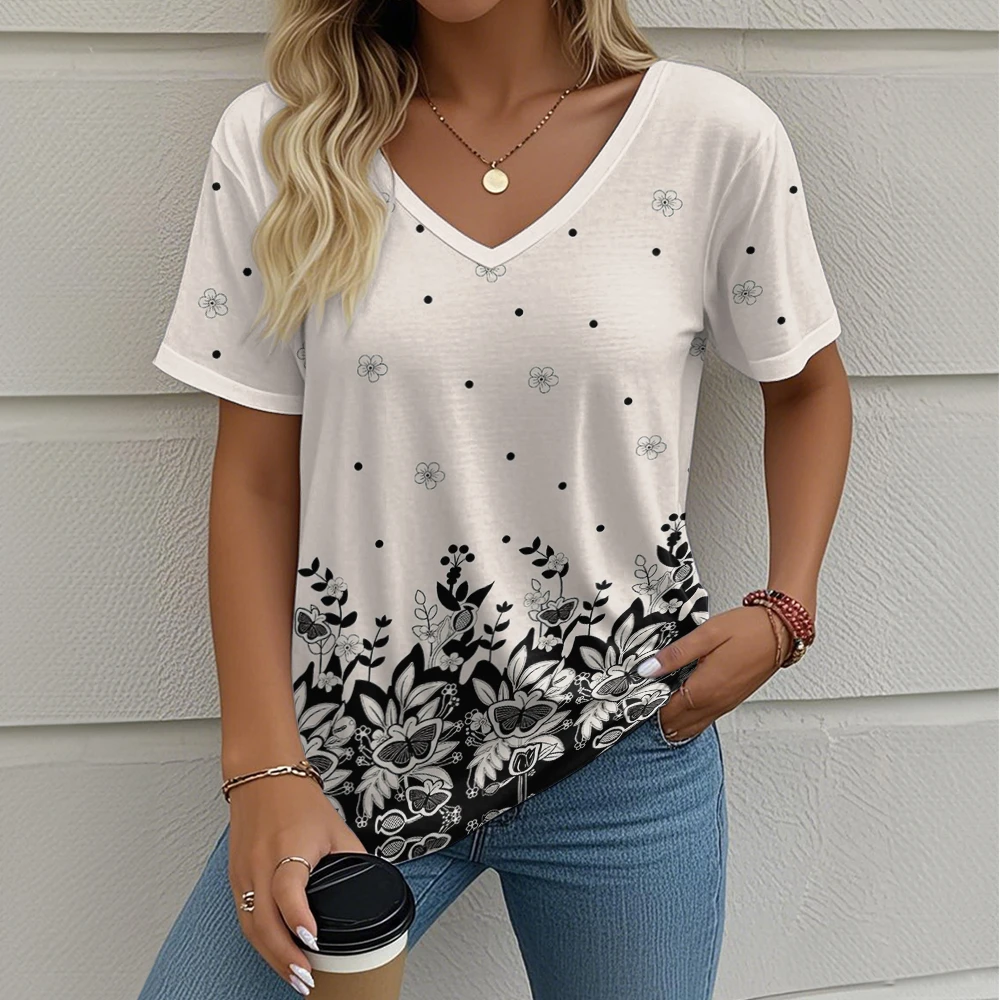 Women's T-Shirt Floral Print Outdoor Harajuku V-Neck T-Shirt Summer Casual Short Sleeve Tops Street Oversize Women's Clothing
Women's T-Shirt Floral Print Outdoor Harajuku V-Neck T-Shirt Summer Casual Short Sleeve Tops Street Oversize Women's Clothing