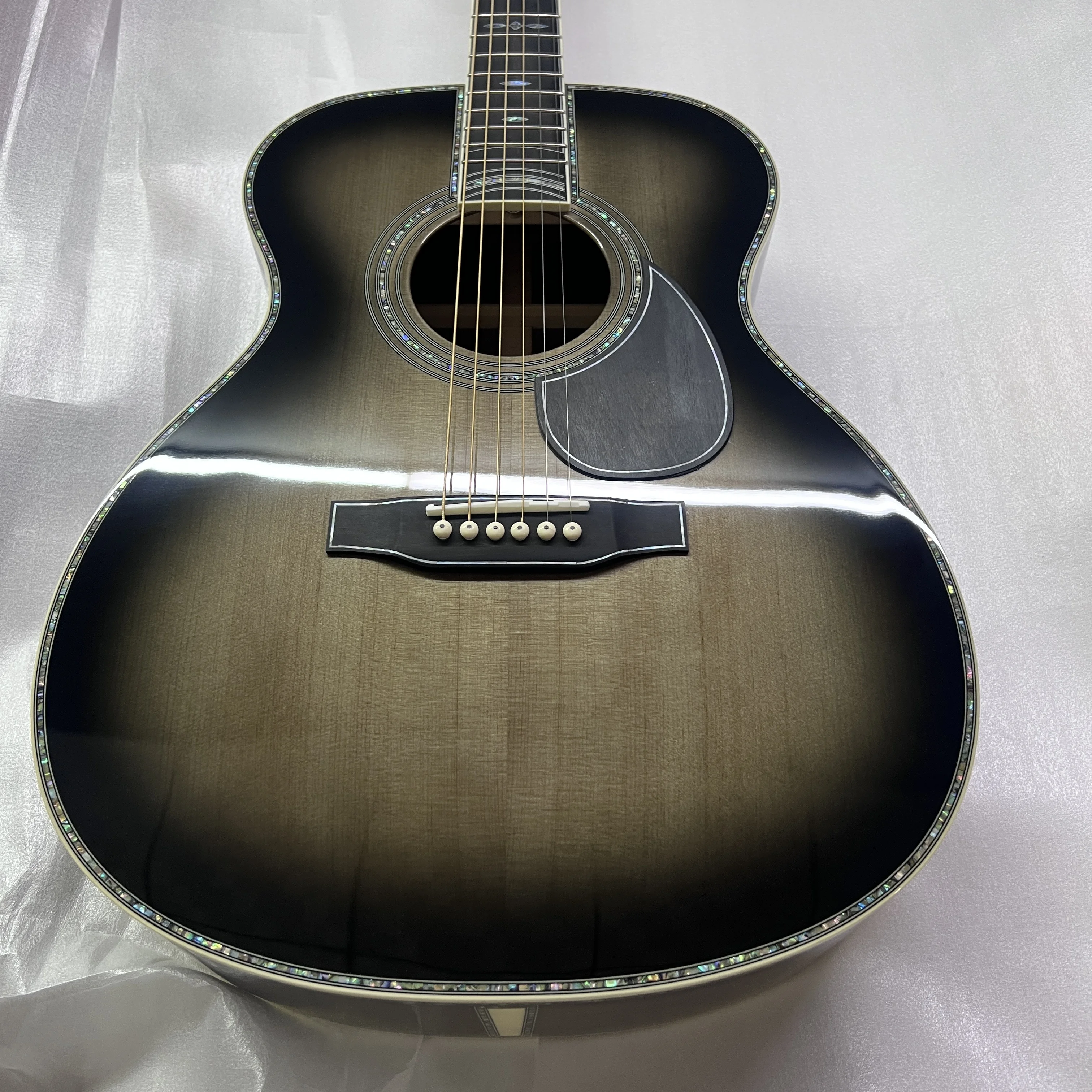 39-дюймовая серая акустическая гитара OM45 Platinum Fade Special Custom Edition 20th Anniversary Limited-Edition, 22 лада, бесплатная доставка
39-дюймовая серая акустическая гитара OM45 Platinum Fade Special Custom Edition 20th Anniversary Limited-Edition, 22 лада, бесплатная доставка