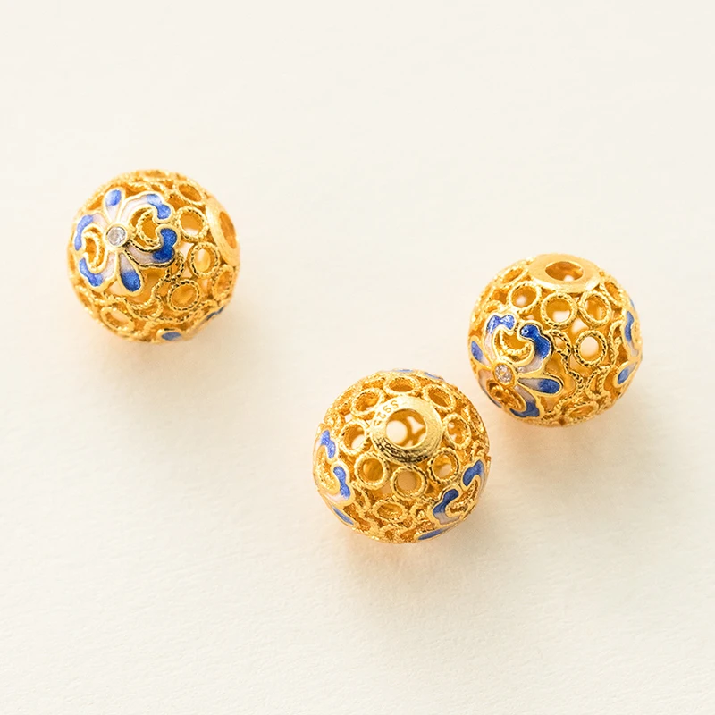 1pc/Lot 925 Sterling Silver Plated 18K Gold Hollow Ball Beads 8mm Bracelets Necklace Earrings Silver Spacer DIY Jewelry Findings
1pc/Lot 925 Sterling Silver Plated 18K Gold Hollow Ball Beads 8mm Bracelets Necklace Earrings Silver Spacer DIY Jewelry Findings