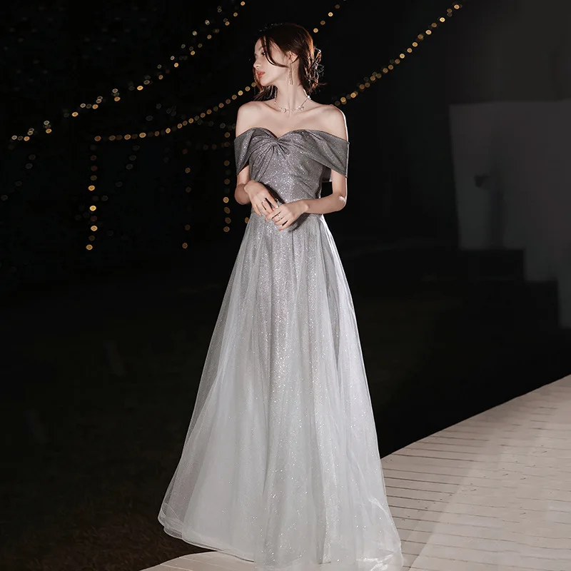2026 Новое женское бальное вечернее платье Starry Night Fine Sparkle с открытыми плечами, модное утягивающее длинное платье без бретелек для выступлений
2026 Новое женское бальное вечернее платье Starry Night Fine Sparkle с открытыми плечами, модное утягивающее длинное платье без бретелек для выступлений