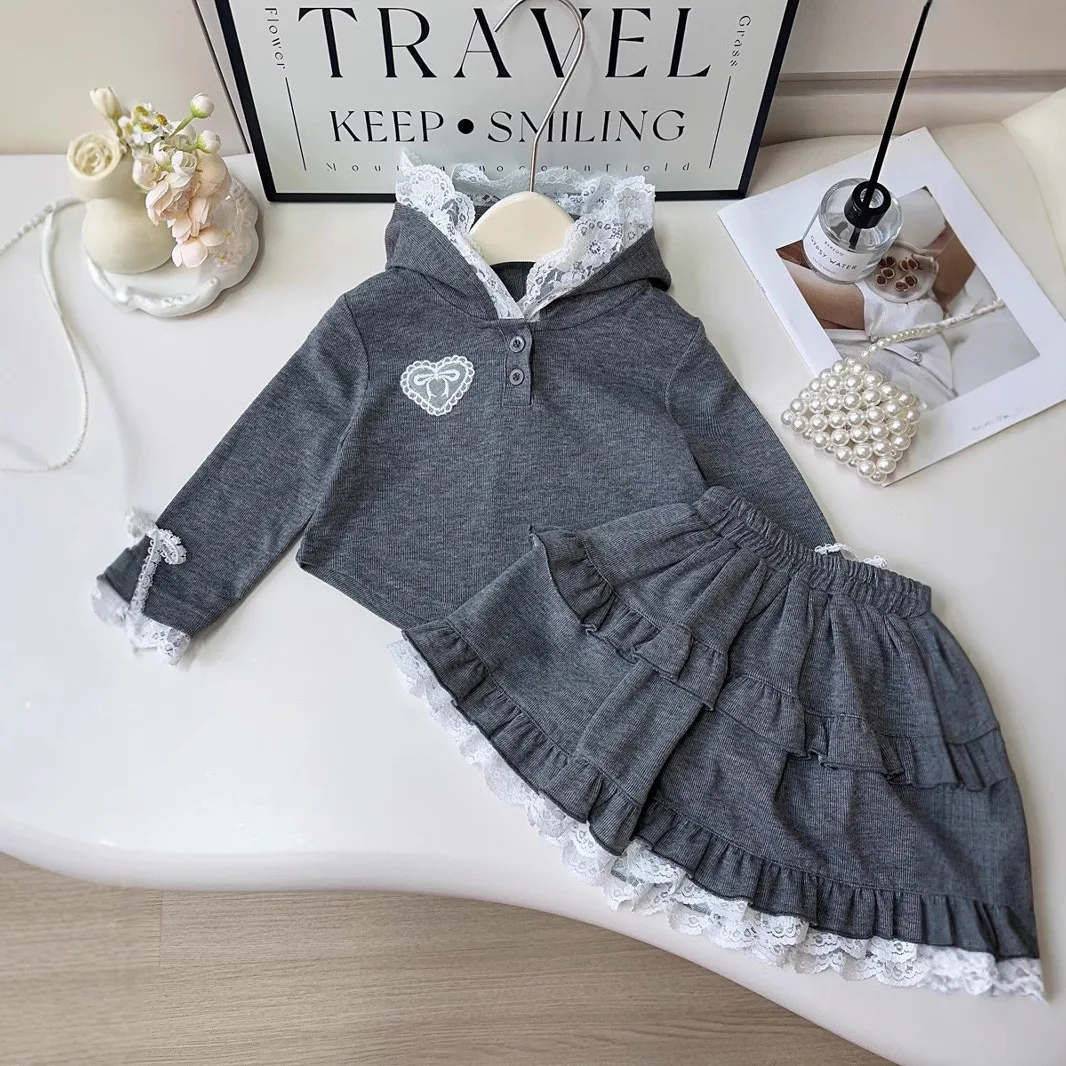 2025 Children Girl Spring Two-piece Clothes Set Cotton Bow Print Lace Spliced Hoodie Suit Loose Ruched Skirt Toddler Girl Outfit
2025 Children Girl Spring Two-piece Clothes Set Cotton Bow Print Lace Spliced Hoodie Suit Loose Ruched Skirt Toddler Girl Outfit