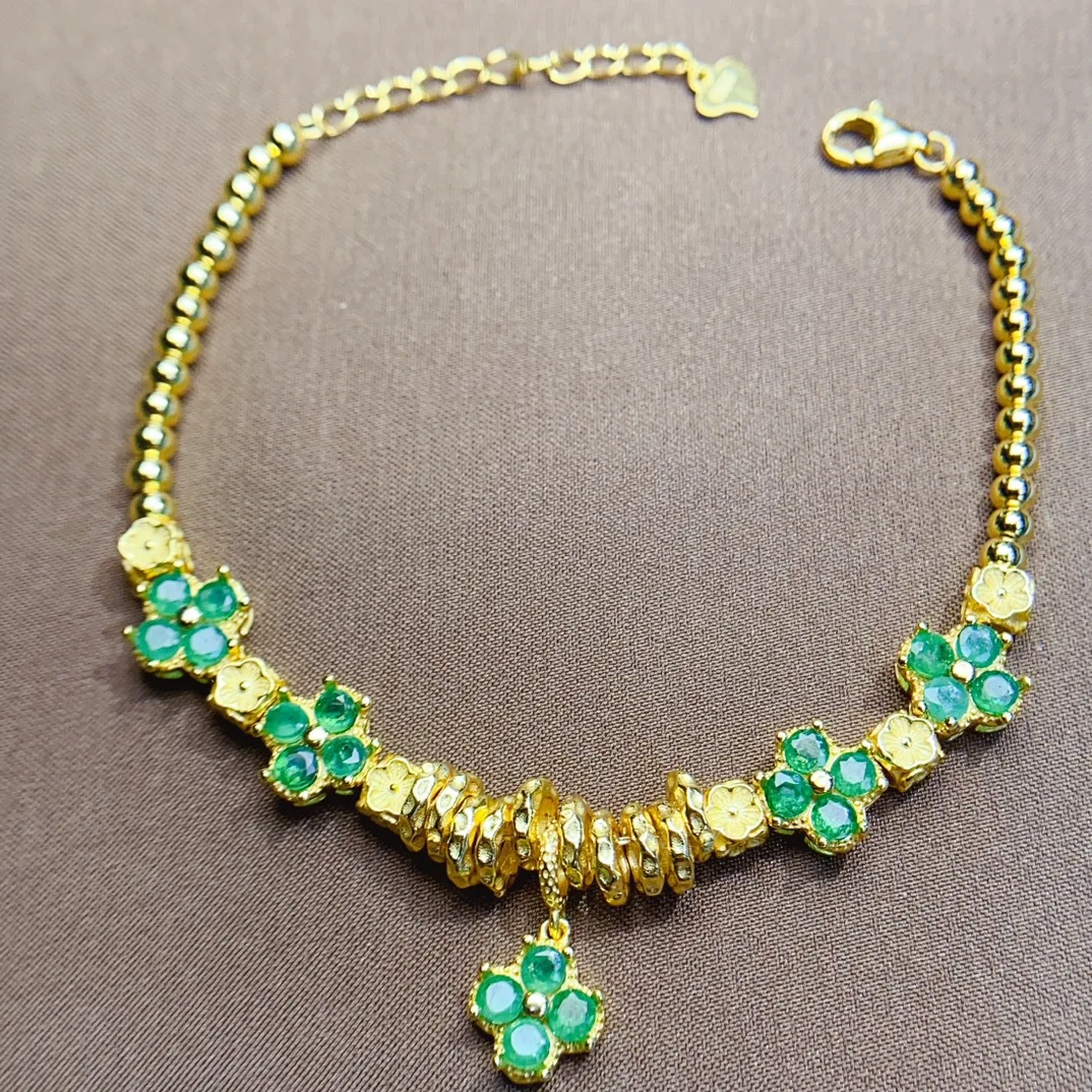 Natural Emerald Clover Bracelet 3x3mm S925 Silver Gold Plated Adjustable Beaded Bracelet
Natural Emerald Clover Bracelet 3x3mm S925 Silver Gold Plated Adjustable Beaded Bracelet