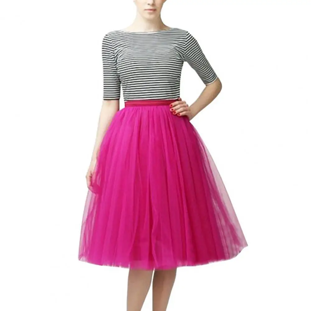 Versatile Tulle Skirt Vintage 50s Rockabilly Women's Tulle Petticoat Skirt with 5-layer Mesh Underskirt for Carnival Cosplay
Versatile Tulle Skirt Vintage 50s Rockabilly Women's Tulle Petticoat Skirt with 5-layer Mesh Underskirt for Carnival Cosplay