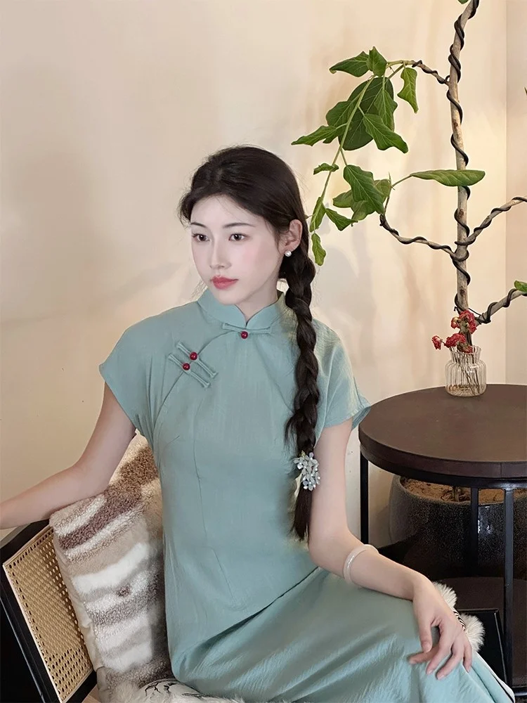 een Young Improved Qipao Ele Ladylike Daily Wear High Slit Long ort Sve Breathable Polyester Fiber
een Young Improved Qipao Ele Ladylike Daily Wear High Slit Long ort Sve Breathable Polyester Fiber