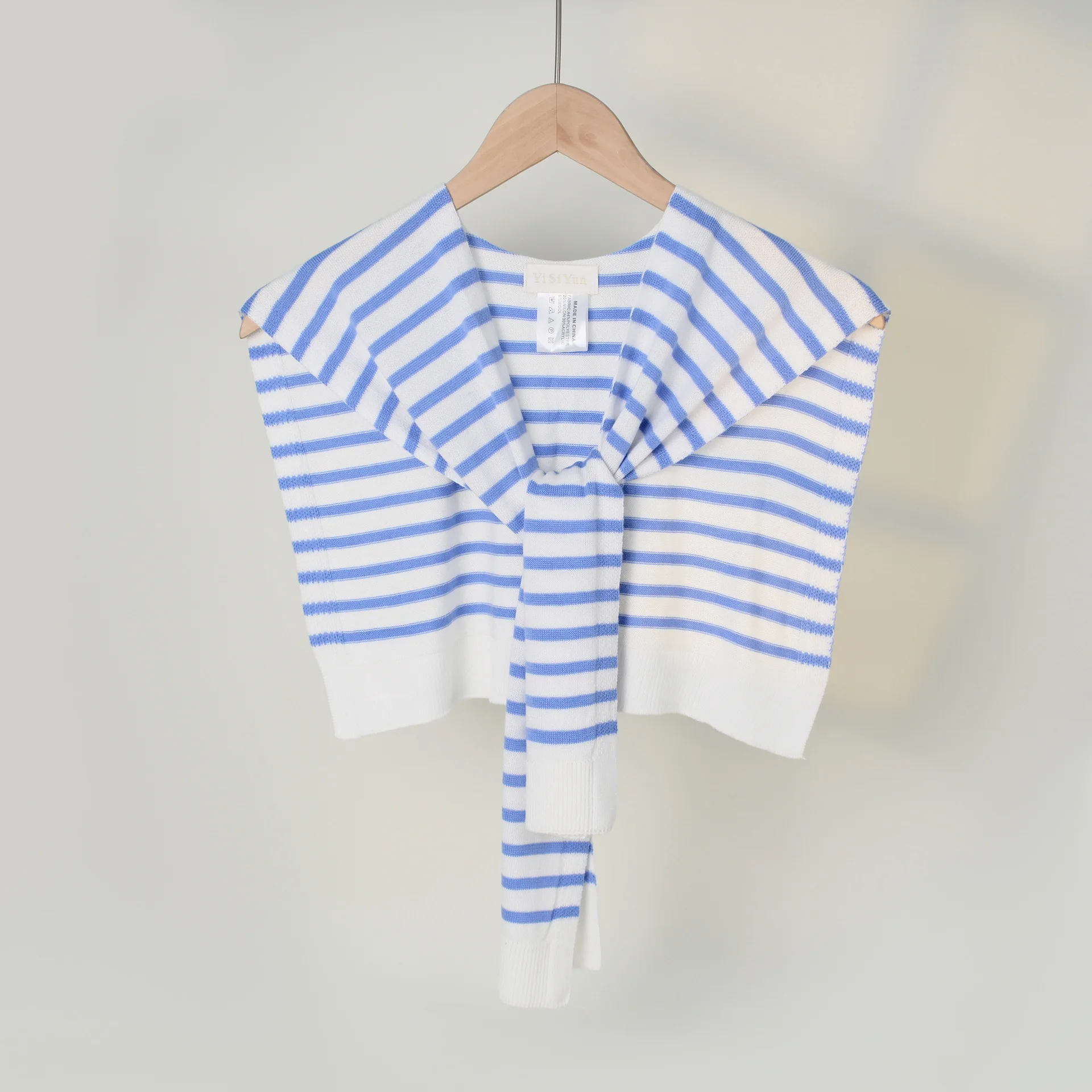 Korean style stripe knitted wool shawl collar scarf for women, office air-conditioned room vest, multi-layered waistcoat
Korean style stripe knitted wool shawl collar scarf for women, office air-conditioned room vest, multi-layered waistcoat