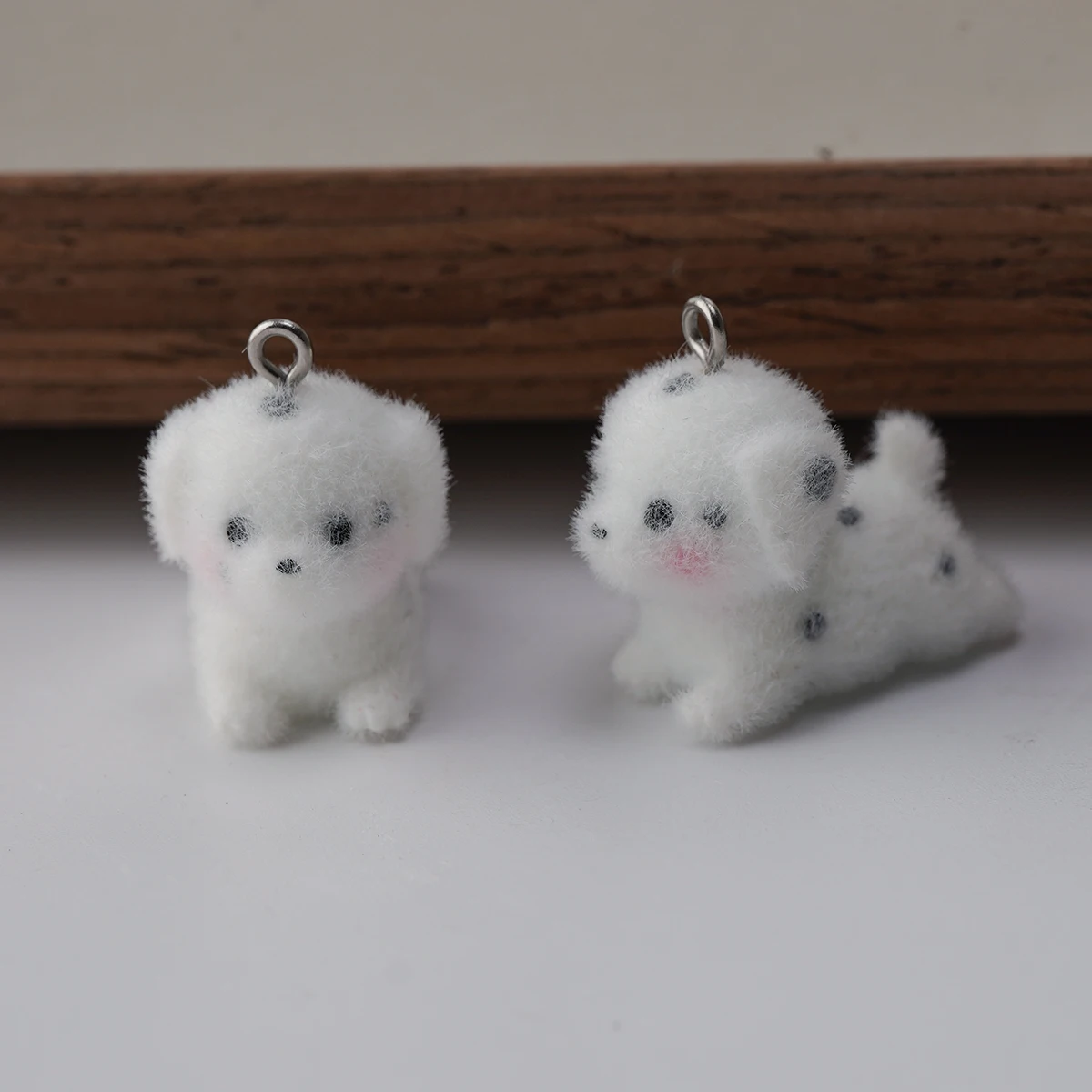 20pcs 3D Cute Flocking Dalmatian Charms Resin Cartoon Animal Pendant For Bag Keychain Earring DIY Crafts Jewelry Make fittings
20pcs 3D Cute Flocking Dalmatian Charms Resin Cartoon Animal Pendant For Bag Keychain Earring DIY Crafts Jewelry Make fittings