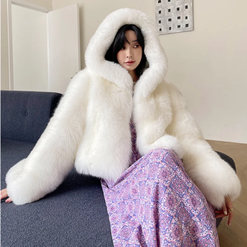 Hooded Thicken White Real Fox Fur Coat Women Winter New Furry Warn Outertwear 2023 New Luxury High Quality Real Fur Jacket Lady
Hooded Thicken White Real Fox Fur Coat Women Winter New Furry Warn Outertwear 2023 New Luxury High Quality Real Fur Jacket Lady