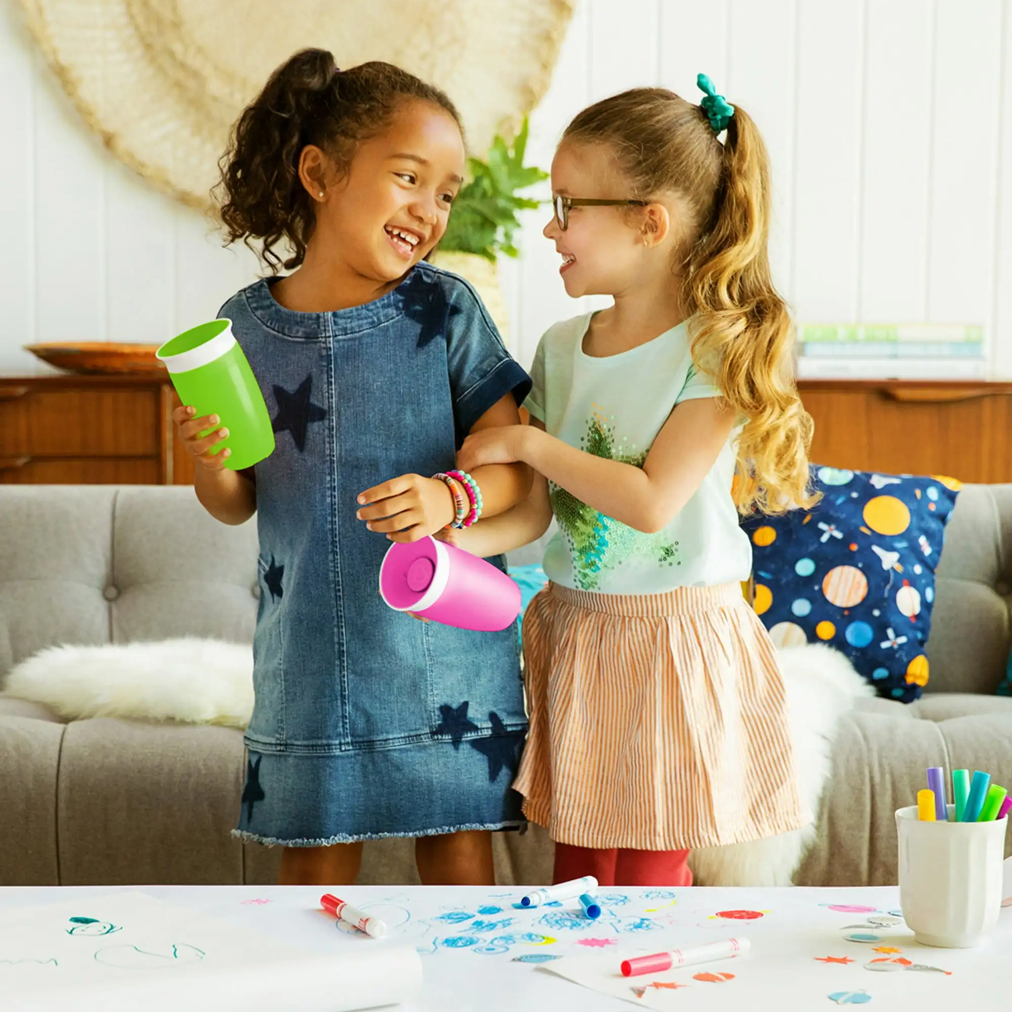 Мюнкин Чудо 360° ° Vaso para Sorber para Niños Pequeños 10 унций, Azul/verde, Unisex, Paquete de 2
Мюнкин Чудо 360° ° Vaso para Sorber para Niños Pequeños 10 унций, Azul/verde, Unisex, Paquete de 2