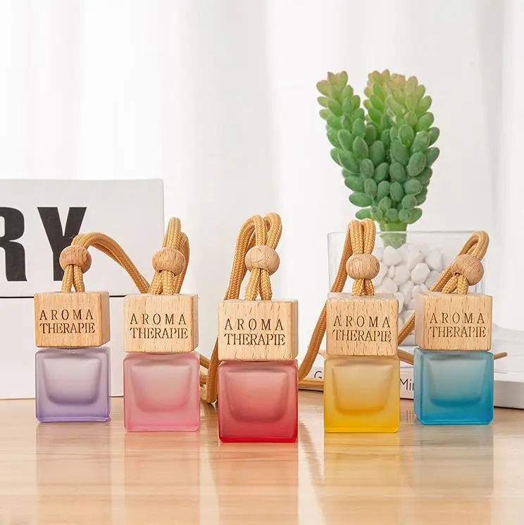 8ml Square Car Aroma Diffuser Empty Bottle Air Freshener Cube Frosted Car Hanging Perfume Bottle Pendant With Wood Cap ni426
8ml Square Car Aroma Diffuser Empty Bottle Air Freshener Cube Frosted Car Hanging Perfume Bottle Pendant With Wood Cap ni426
