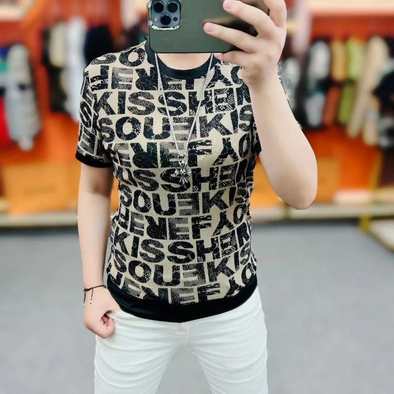Men's Clothing Summer Short-sleeved Graphic T-shirt Fashion Trend Slim-fit Personality Letter Print Round Neck Top
Men's Clothing Summer Short-sleeved Graphic T-shirt Fashion Trend Slim-fit Personality Letter Print Round Neck Top