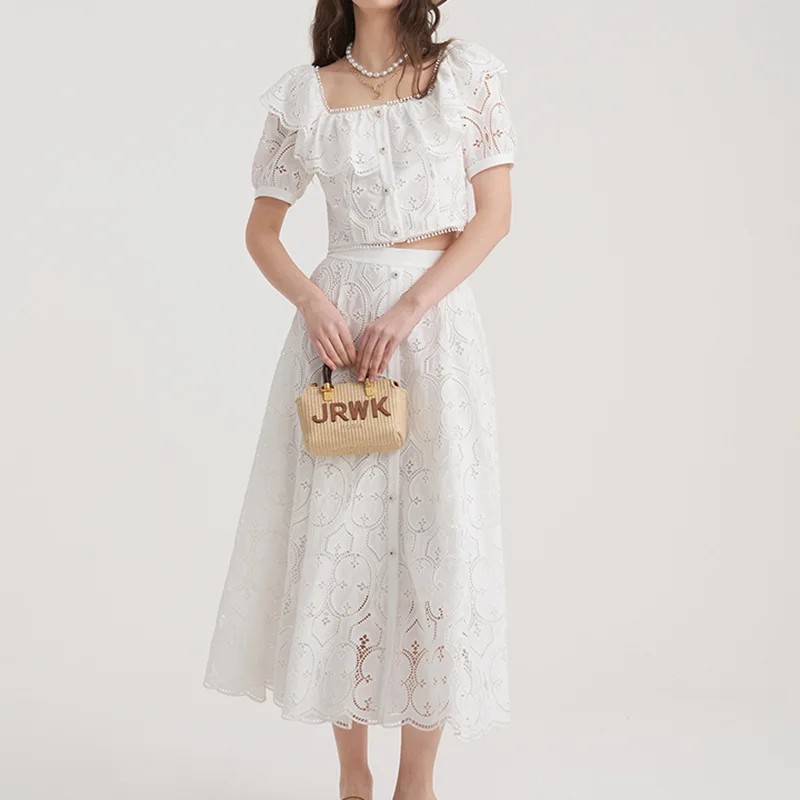 New Luxury Top Skirt Two Piece Set Spring Women Square Neck Hollow Out Short Top+High Waist Big Swing Bust Skirt Summer Outfit
New Luxury Top Skirt Two Piece Set Spring Women Square Neck Hollow Out Short Top+High Waist Big Swing Bust Skirt Summer Outfit