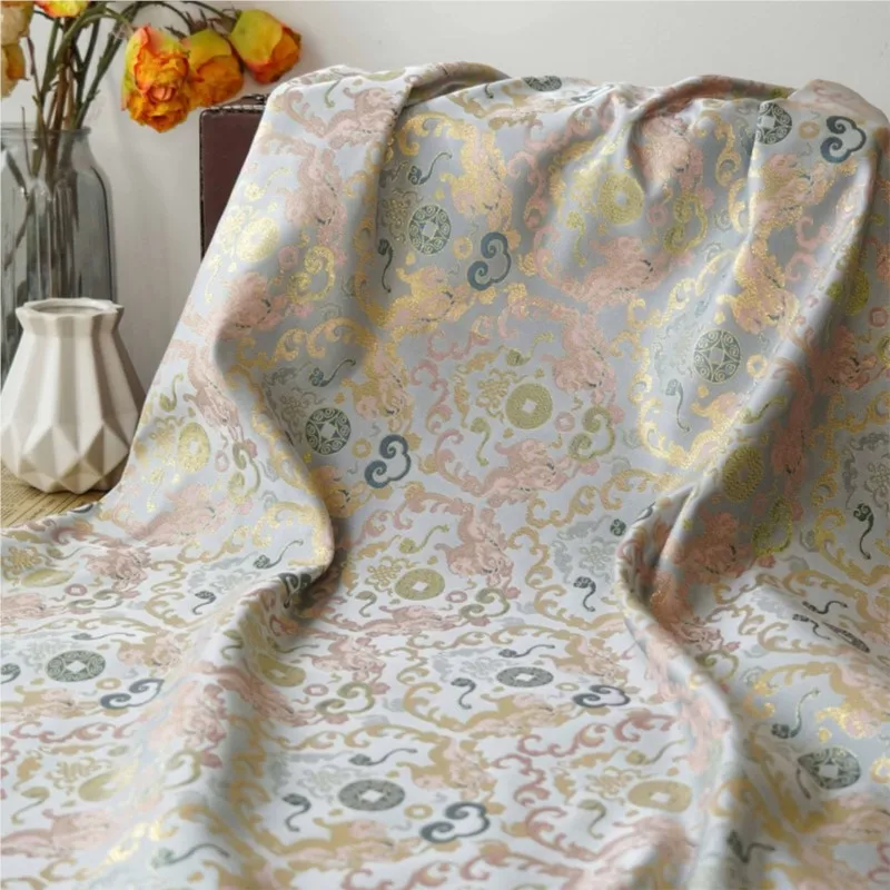 New style copper cheongsam yarn-dyed decorative fabric coat gold silk dress jacquard cloth
New style copper cheongsam yarn-dyed decorative fabric coat gold silk dress jacquard cloth