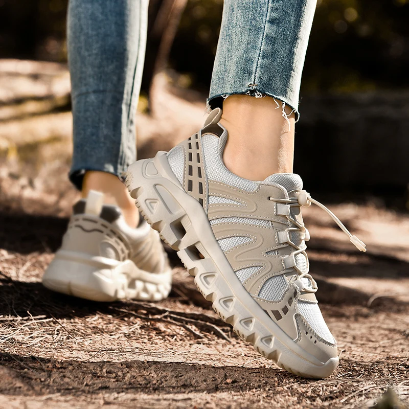 Men shoes Sneakers Male tenis Luxury shoes Mens casual Trainer Race Breathable fashion loafers running Shoes for men
Men shoes Sneakers Male tenis Luxury shoes Mens casual Trainer Race Breathable fashion loafers running Shoes for men