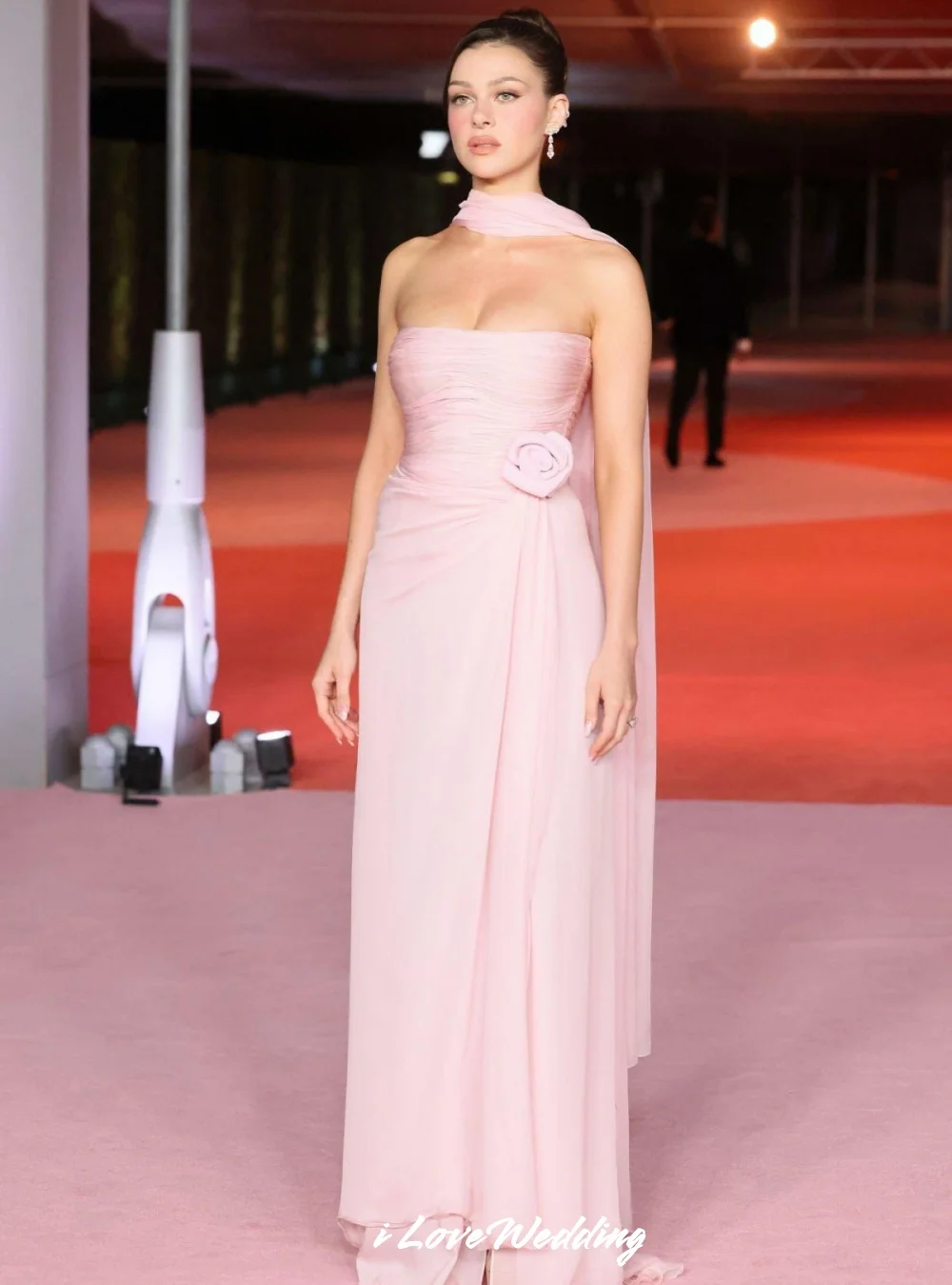 Light Pink Strapless Evening Dress 2025 Chiffon Sleeveless Backless A-Line 3D Flower Floor-Length Wedding Party Dress Customized
Light Pink Strapless Evening Dress 2025 Chiffon Sleeveless Backless A-Line 3D Flower Floor-Length Wedding Party Dress Customized