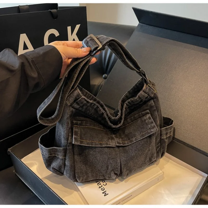 Высококачественная роскошная брендовая женская сумка, кожаная модная известная дизайнерская элегантная стильная повседневная сумка для рукоделия
Высококачественная роскошная брендовая женская сумка, кожаная модная известная дизайнерская элегантная стильная повседневная сумка для рукоделия 