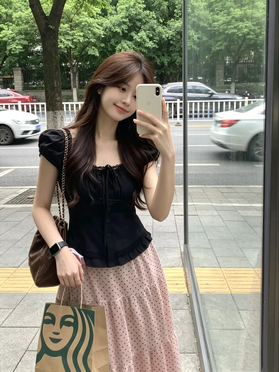 plus Size Women's Sweet Style Black Square Collar Short Sleeve Shirt Korean Fashion Slimming Top Commute Wind Regular Fit Pol...
plus Size Women's Sweet Style Black Square Collar Short Sleeve Shirt Korean Fashion Slimming Top Commute Wind Regular Fit Pol...