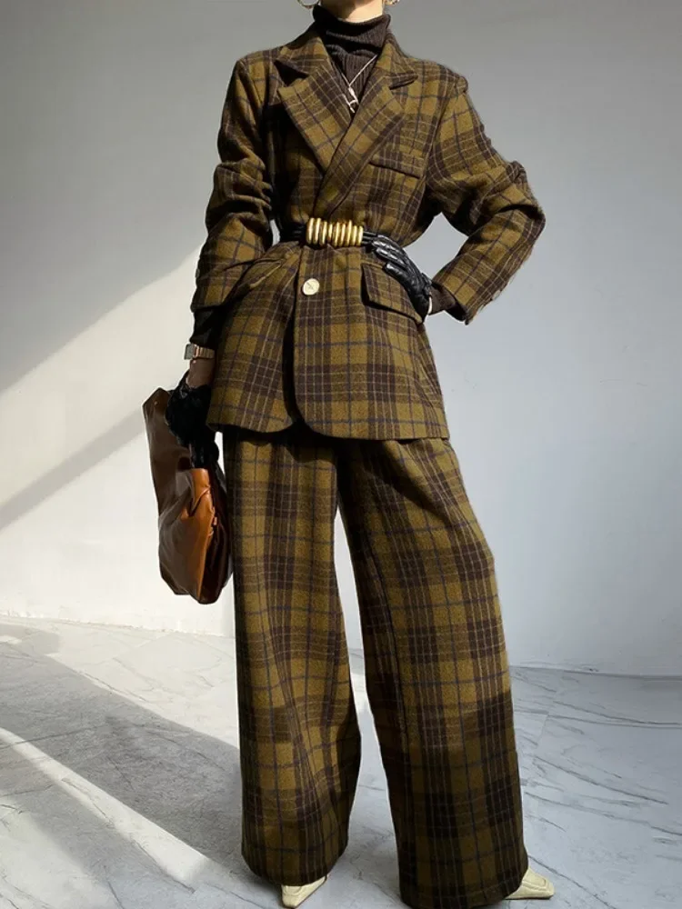 Uoozee Office Ladies Vintage Elegant Plaid Lapel Blazer Jackets 2025 New Spring Long Sleeves Formal Commute Outerwears No Belt
Uoozee Office Ladies Vintage Elegant Plaid Lapel Blazer Jackets 2025 New Spring Long Sleeves Formal Commute Outerwears No Belt