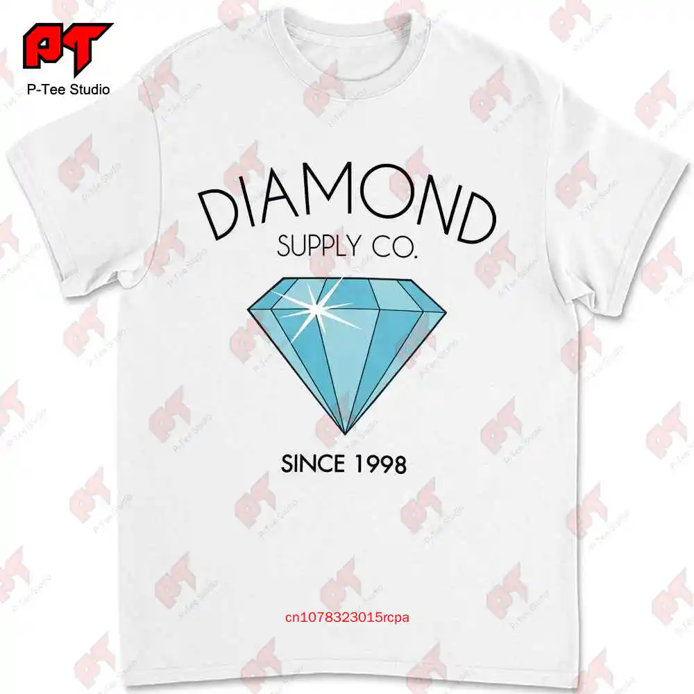 Классическая футболка с бриллиантами 97MU
Классическая футболка с бриллиантами 97MU