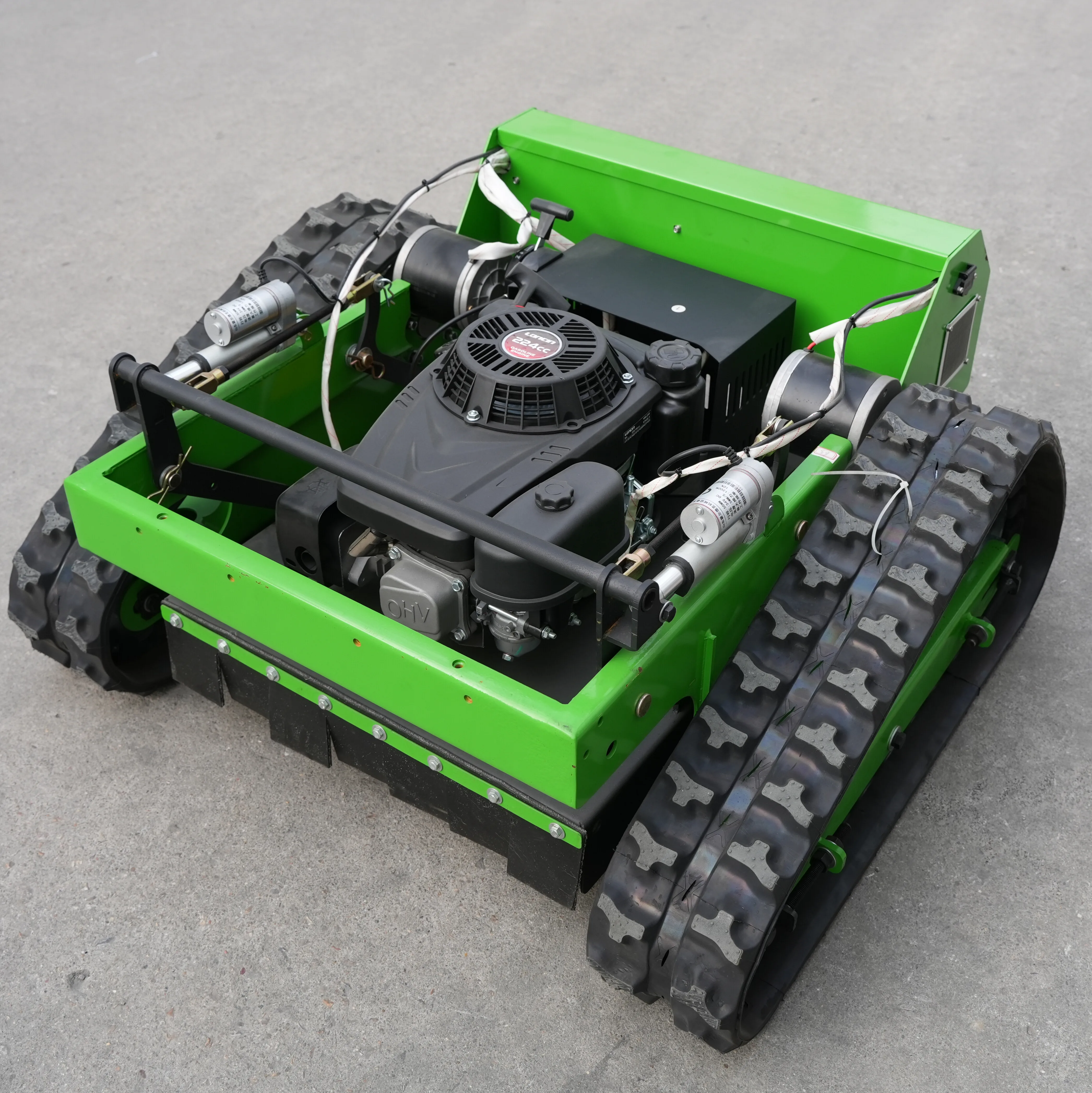 Industrial-Grade Tracked Lawn Mower | Remote Operation for Precision Grass Cutting
Industrial-Grade Tracked Lawn Mower | Remote Operation for Precision Grass Cutting