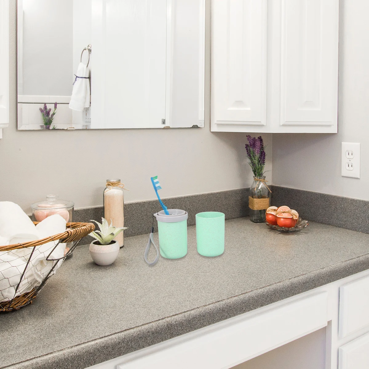 Чашка для мытья полоскания горла, зубная щетка, чехол для зубной пасты, держатель, контейнер-органайзер, защитный ящик для хранения для путешествий, кемпинга на открытом воздухе (зеленый)
Чашка для мытья полоскания горла, зубная щетка, чехол для зубной пасты, держатель, контейнер-органайзер, защитный ящик для хранения для путешествий, кемпинга на открытом воздухе (зеленый)