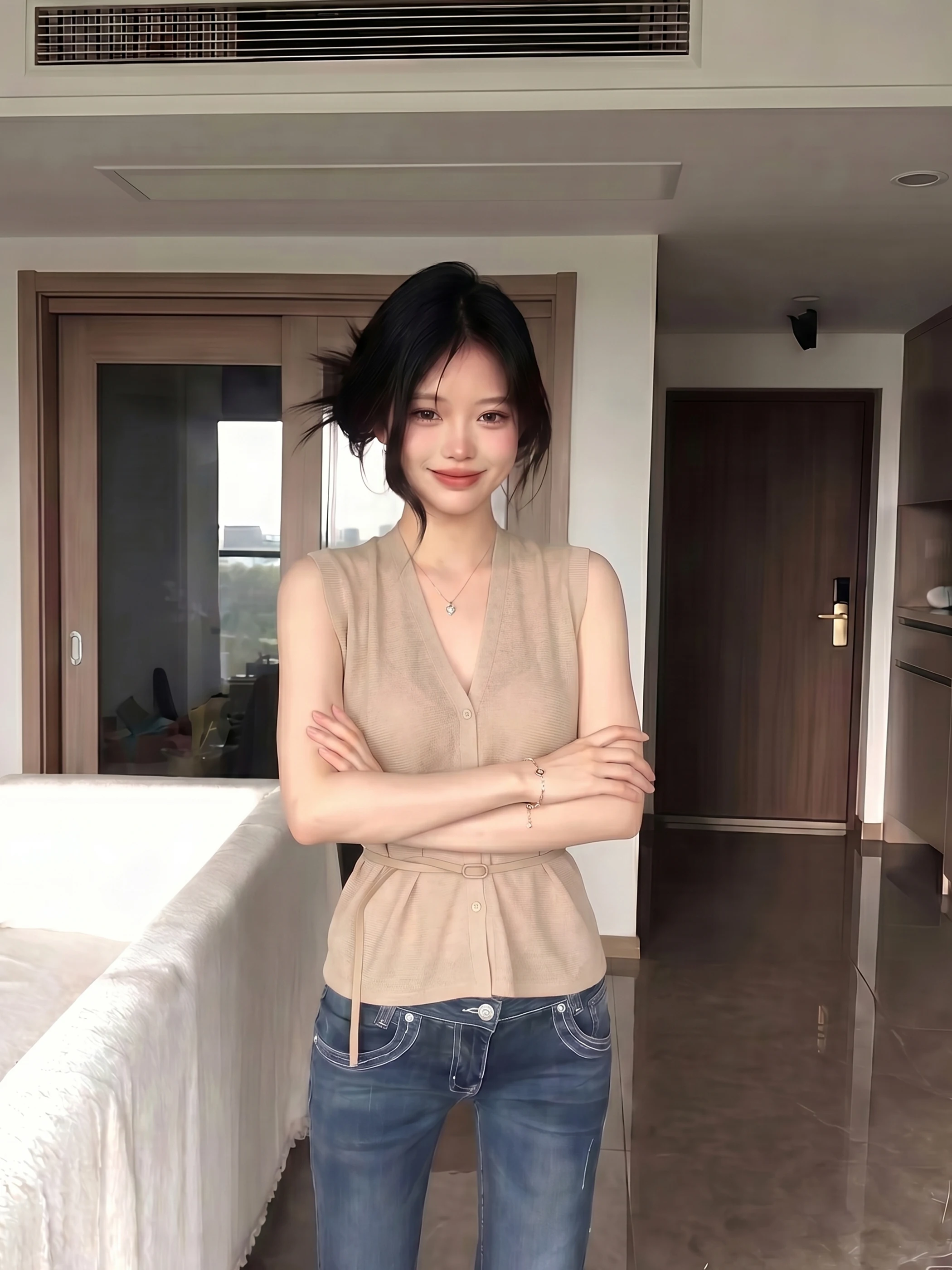 Slim Fit V-Neck Knitted Waist-Cinching Belted Sleeveless Thin Top Commute Style Khaki Color Women's Fashion Summer New Arrival
Slim Fit V-Neck Knitted Waist-Cinching Belted Sleeveless Thin Top Commute Style Khaki Color Women's Fashion Summer New Arrival