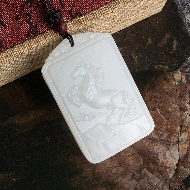 Afghanistan Has Succeeded Immediately, and The Pendant for Men and Women Is Fashionable and Versatile.
Afghanistan Has Succeeded Immediately, and The Pendant for Men and Women Is Fashionable and Versatile.