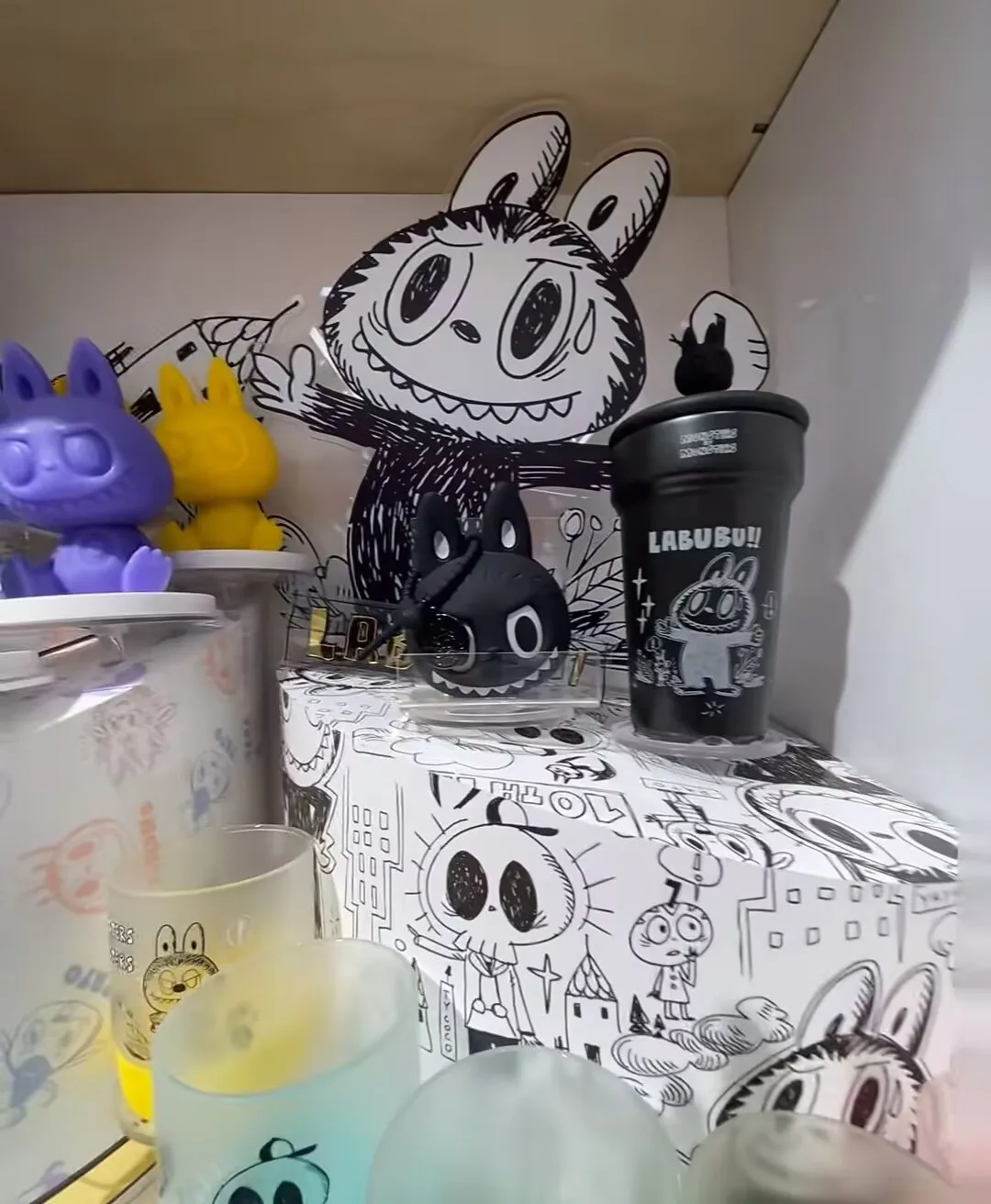 POP MART MONSTERS LABUBU 10th Anniversary Kawaii Ceramic Cup Blind Box Anime Action Figure Surprise Mystery Toy Collectible
POP MART MONSTERS LABUBU 10th Anniversary Kawaii Ceramic Cup Blind Box Anime Action Figure Surprise Mystery Toy Collectible