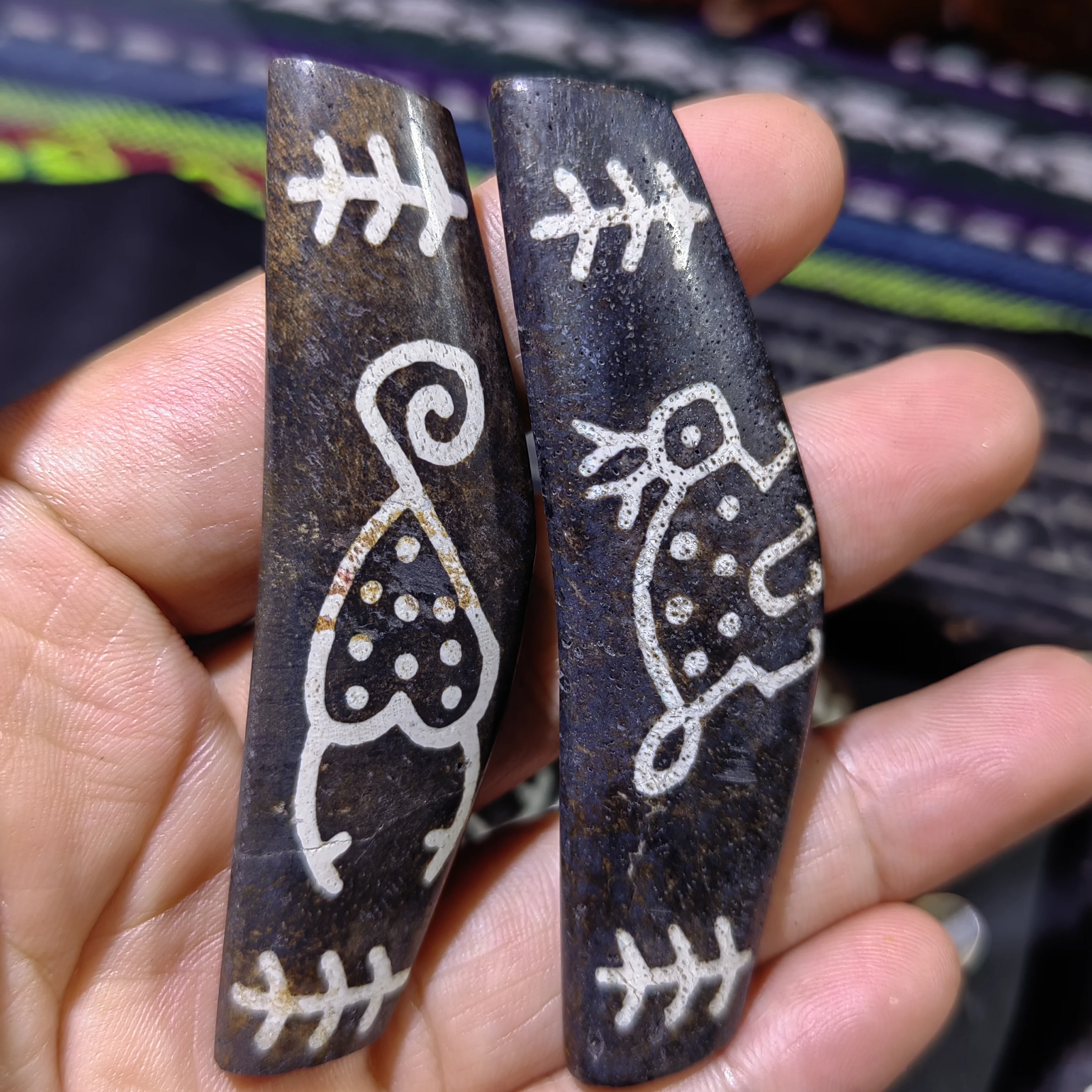 1pcs/lot Bontik bead pendant Ancient totems 66-71mm Tibetan ethnic style Hanging ornaments amulet Men's and women's models diy
1pcs/lot Bontik bead pendant Ancient totems 66-71mm Tibetan ethnic style Hanging ornaments amulet Men's and women's models diy