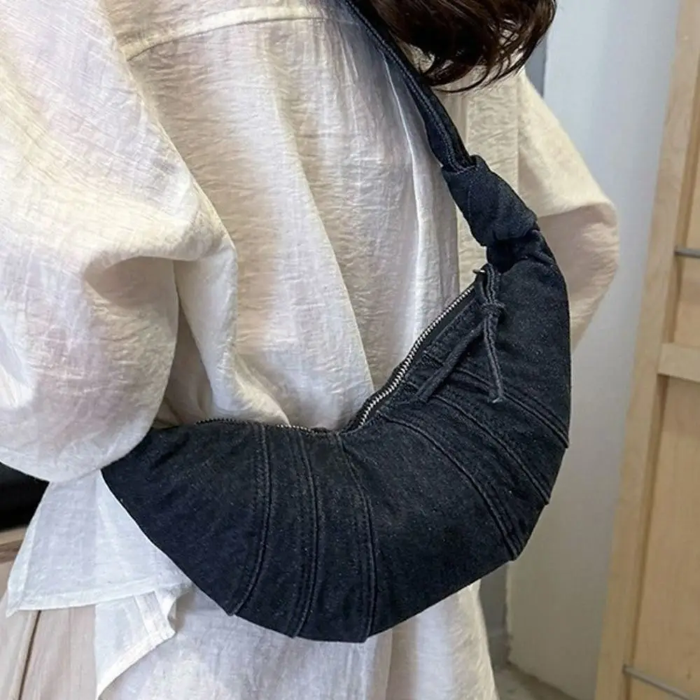 Casual Vintage Croissant Crossbody Bag Solid Color Large Capacity Denim Canvas Bag Handbag Casual Jeans Canvas Bag Streetwear
Casual Vintage Croissant Crossbody Bag Solid Color Large Capacity Denim Canvas Bag Handbag Casual Jeans Canvas Bag Streetwear