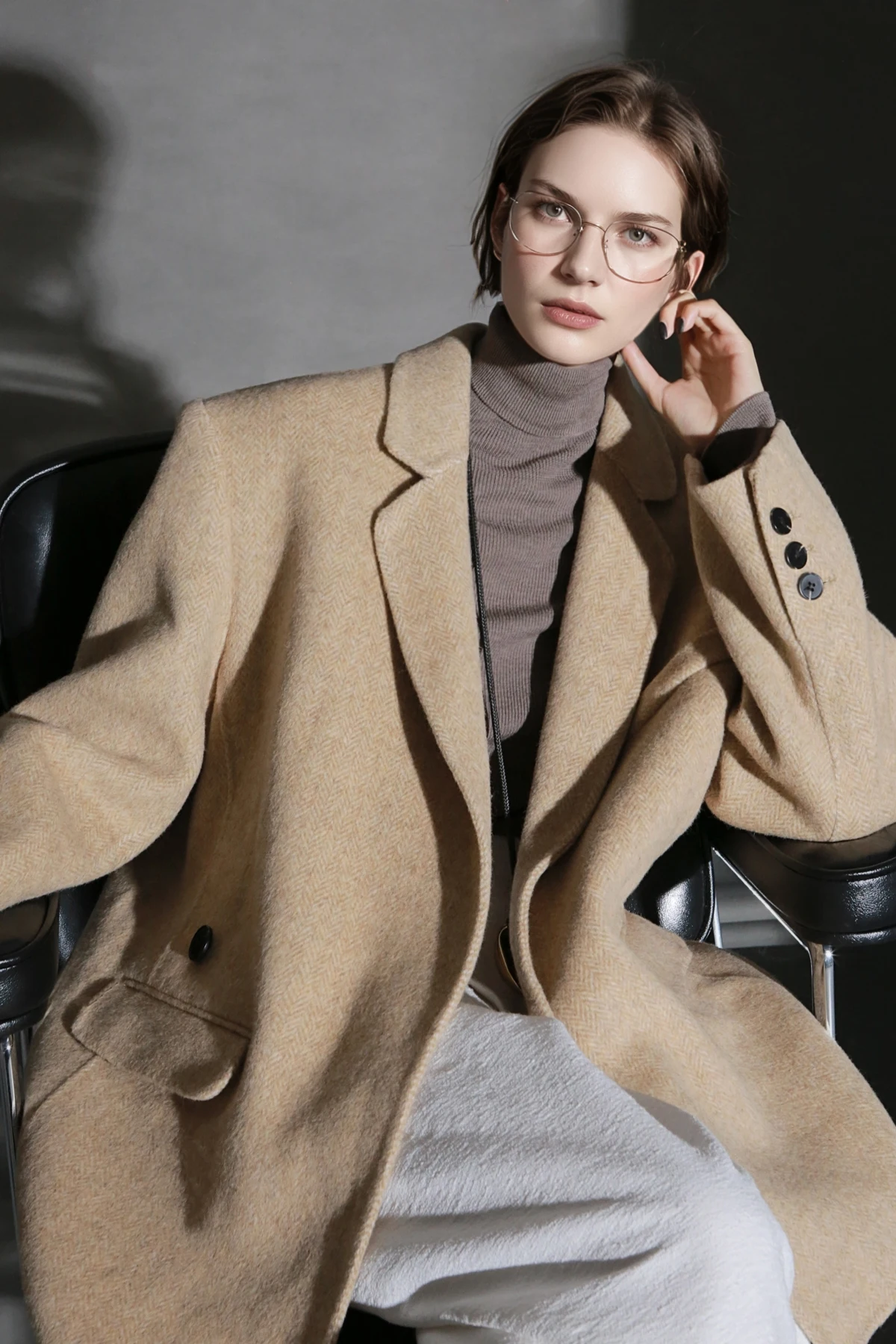 2025 Autumn Women's Blazer Outerwears Office Wear Essential For Commuting Efficient And Concise
2025 Autumn Women's Blazer Outerwears Office Wear Essential For Commuting Efficient And Concise