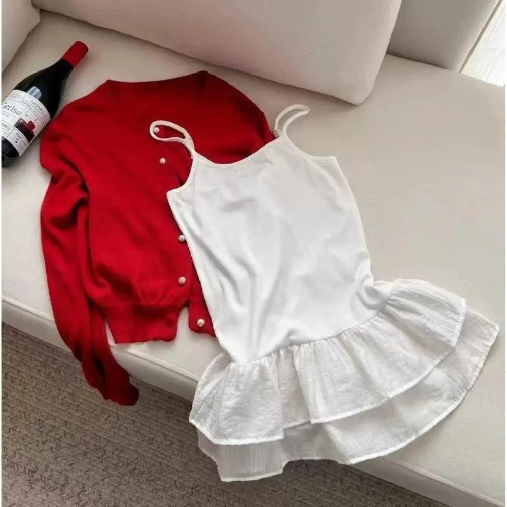 White Camisole Top For Women With Ruffle Double-layer Skirt Women Sleeveless Tank Top Splicing Slimming Strapless Base Vest Top
White Camisole Top For Women With Ruffle Double-layer Skirt Women Sleeveless Tank Top Splicing Slimming Strapless Base Vest Top