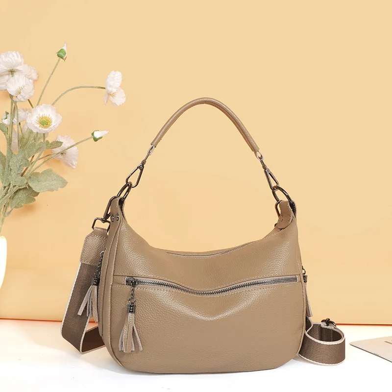SHELKSBAG Classic Women's Genuine Leather Sling Bag Fashionable Tassel Zip Crossbody Shoulder Bags for Summer Spring Autumn
SHELKSBAG Classic Women's Genuine Leather Sling Bag Fashionable Tassel Zip Crossbody Shoulder Bags for Summer Spring Autumn