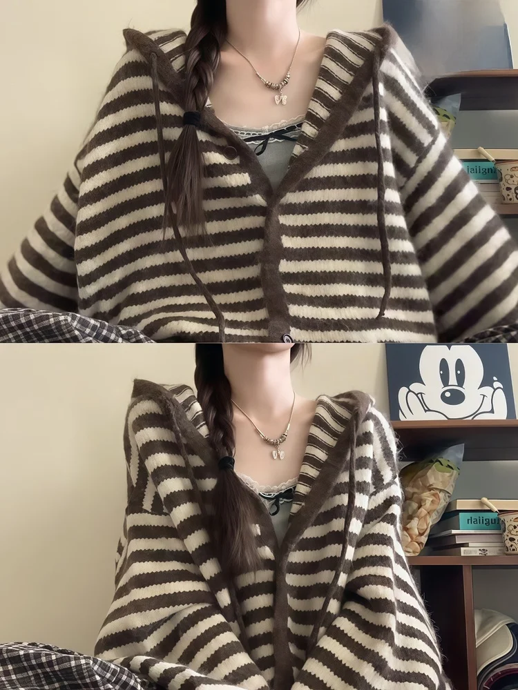 Korean Lazy Sle Coffee Striped Hooded Knitwear Coat Women's Autumn Winter Mid-Length Knitted Sweatirt Open Cardigan
Korean Lazy Sle Coffee Striped Hooded Knitwear Coat Women's Autumn Winter Mid-Length Knitted Sweatirt Open Cardigan