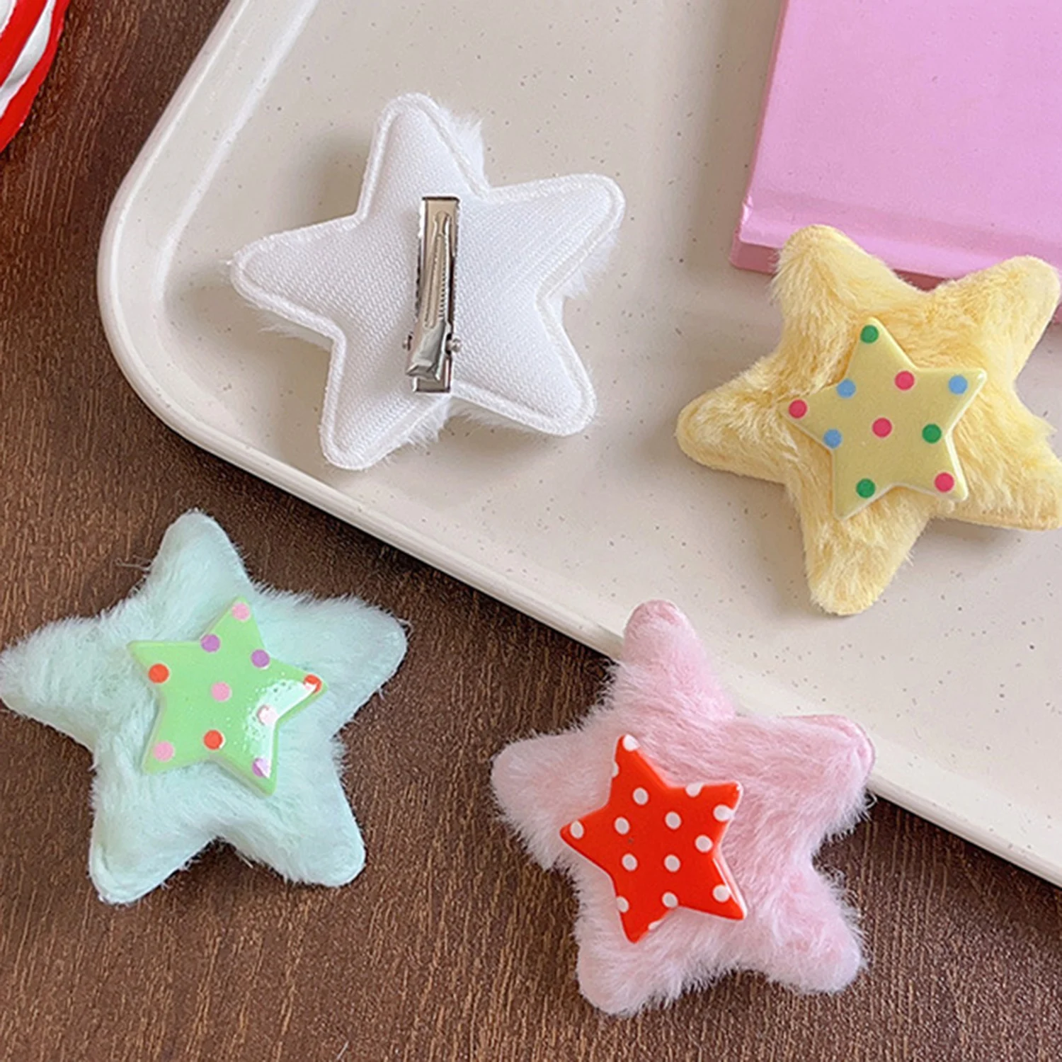 1PC Trendy Y2K Star Hairpins Girls Cute Sweet Plush Autumn Winter Barrettes Pentagram Hair Clips For Women Hair Accessories
1PC Trendy Y2K Star Hairpins Girls Cute Sweet Plush Autumn Winter Barrettes Pentagram Hair Clips For Women Hair Accessories