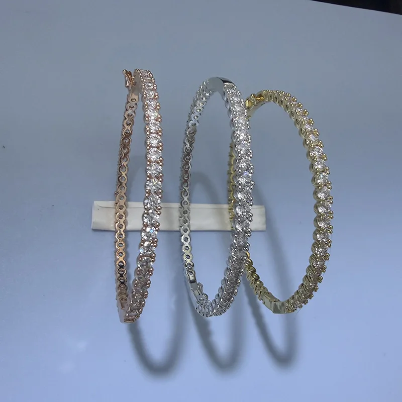 S925 Silver Luxury Tennis Bangle Classic Gradient Big Zircon Fashion Jewelry for Women And Men Bangle Jewelry
S925 Silver Luxury Tennis Bangle Classic Gradient Big Zircon Fashion Jewelry for Women And Men Bangle Jewelry